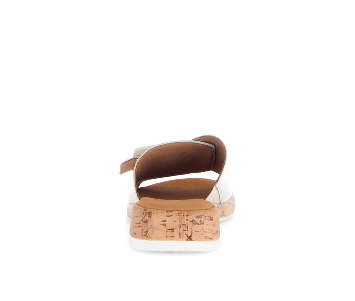 Gabor Pantolette Creme - Lackleder