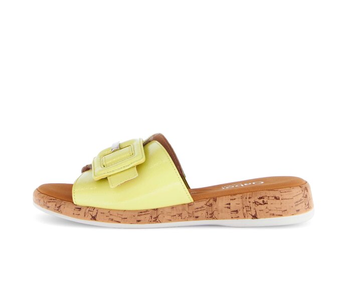 Gabor Pantolette Gelb - Lackleder