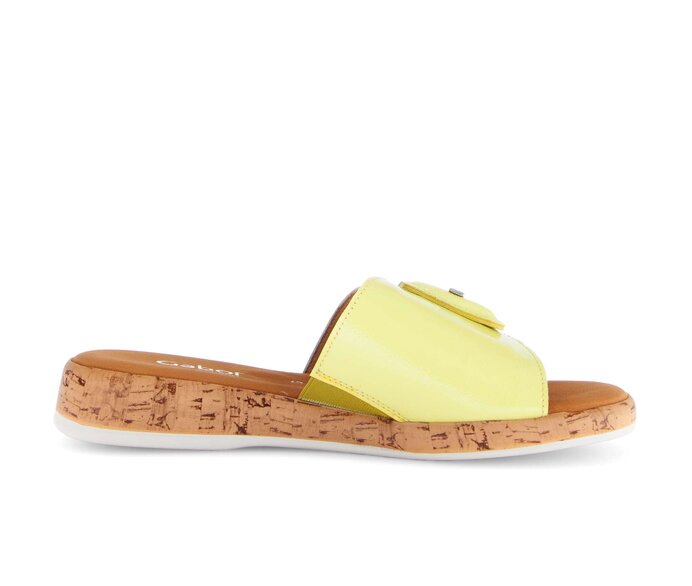 Gabor Pantolette Gelb - Lackleder